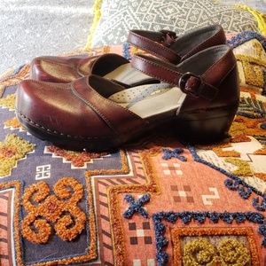 Dansko Mary Jane's